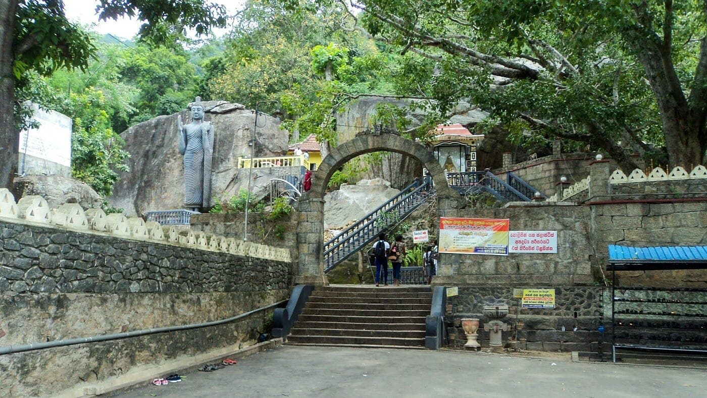 Whispers of Warriors and Saints: Discovering Sankapala Raja Maha Viharaya